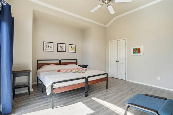 $339,000 | 2725 La Branch Street, Houston, TX 77004