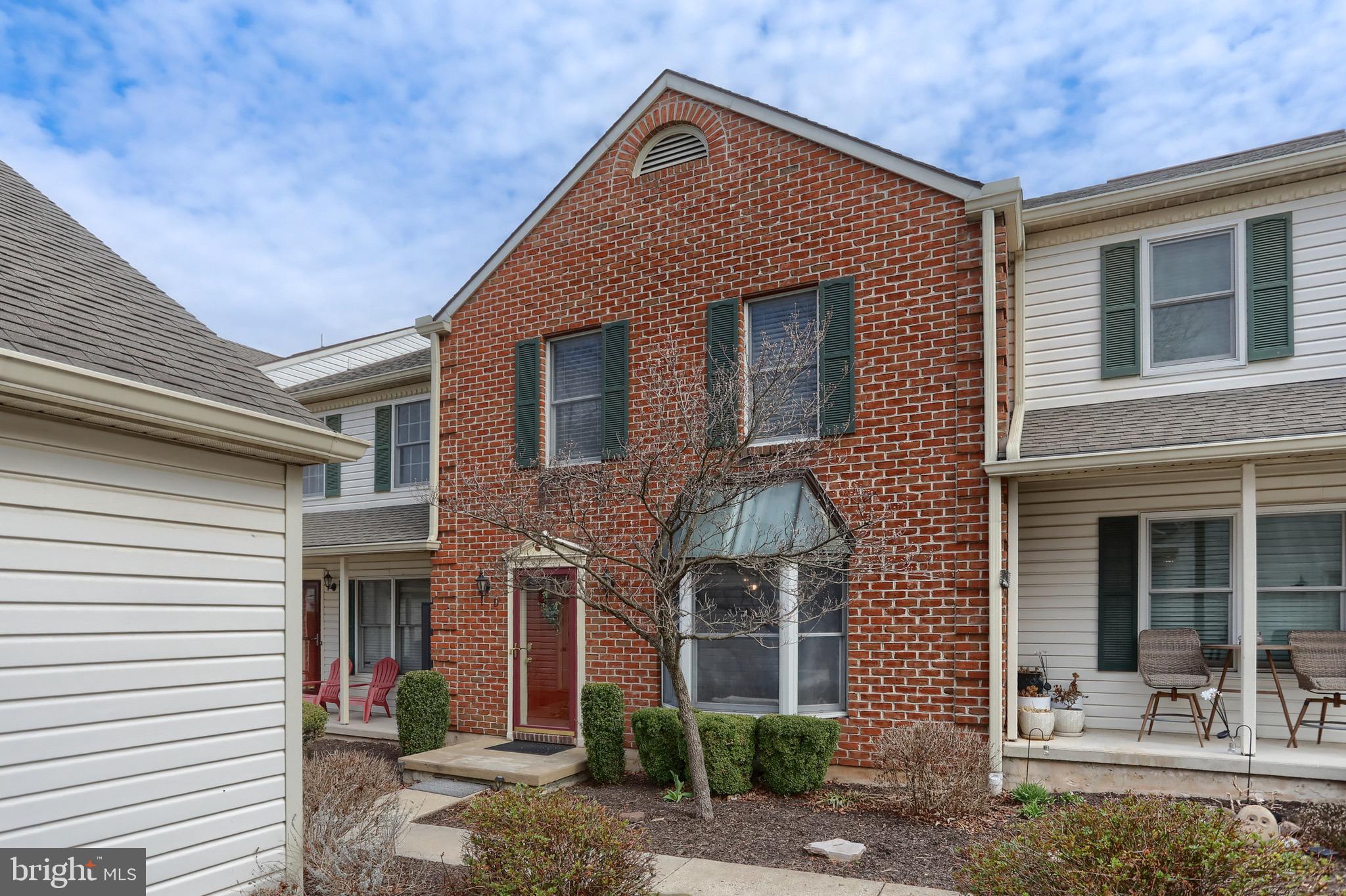 2039 Raleigh Road Hummelstown, PA 17036 - Photo 4 of 35