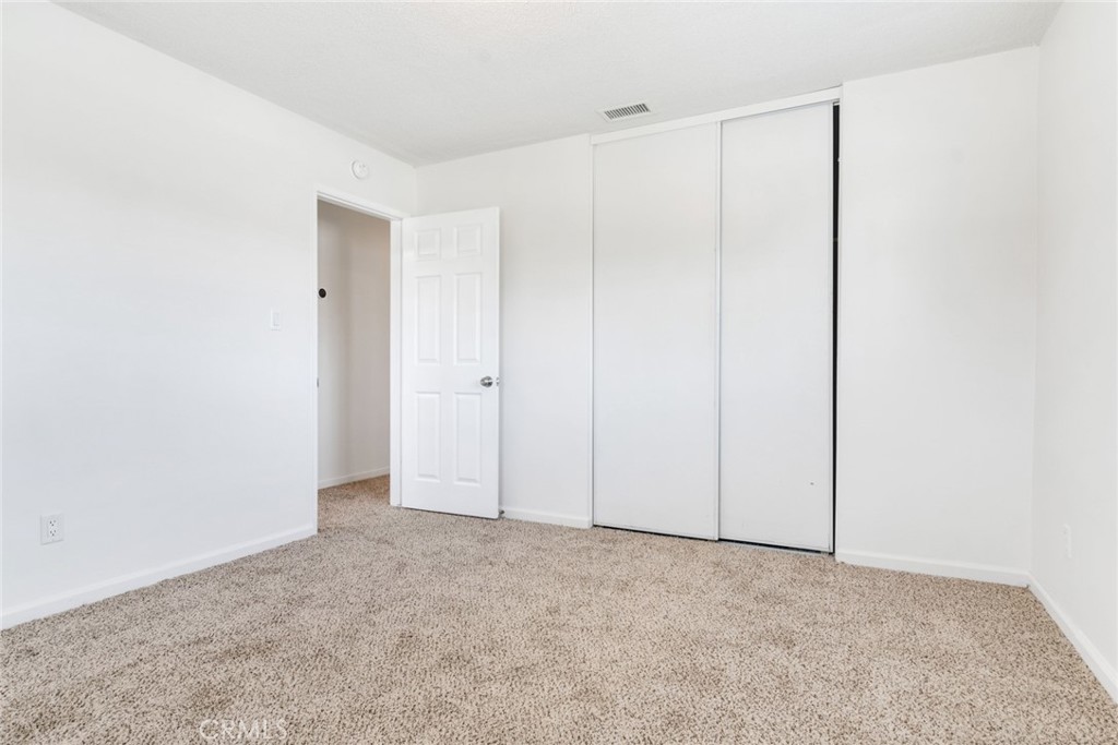 8955 Holly Lane Riverside, CA 92503 - Photo 15 of 32 a view of an empty room