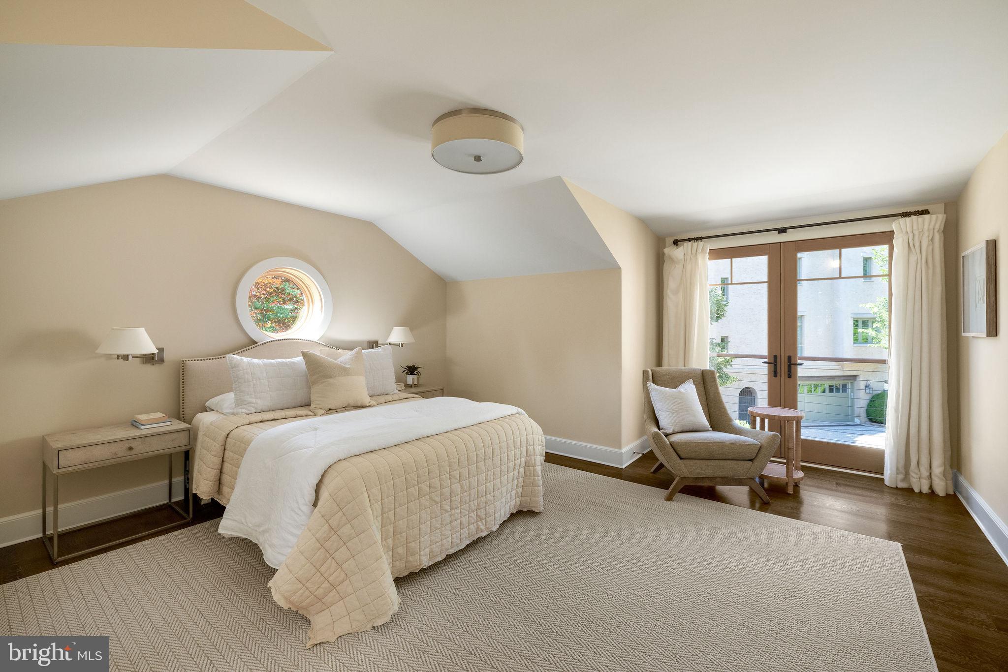 2155 Dunmore Lane Washington, DC 20007 - Photo 36 of 65