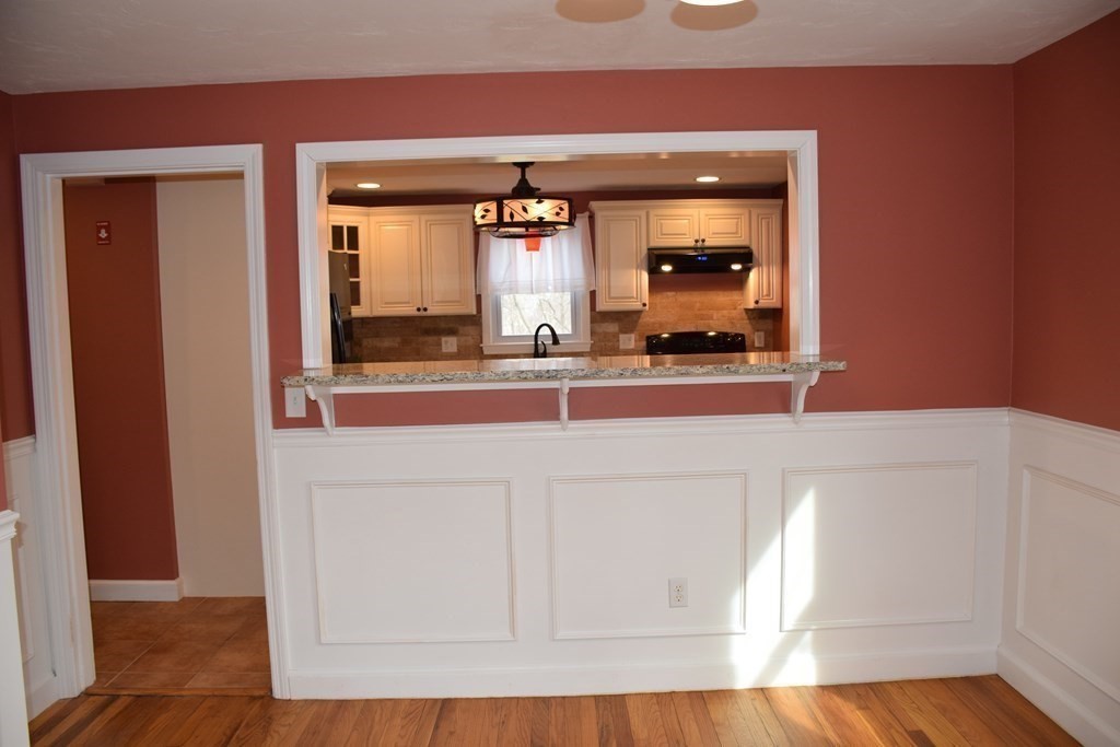 83 Roberts Road Ashland, MA 01721 - Photo 10 of 24 Gallery Image 10