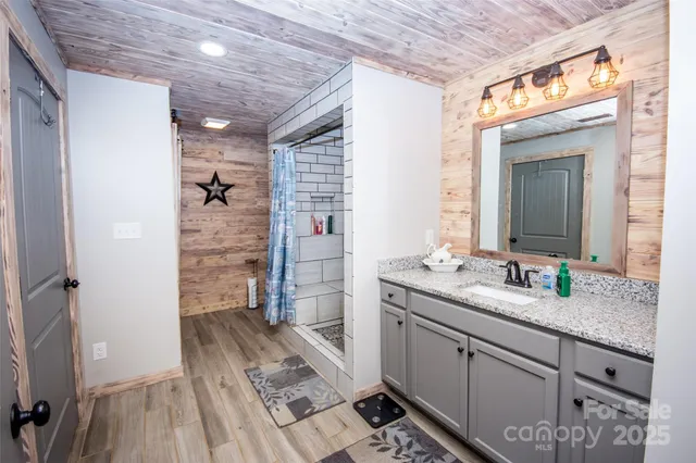 $715,000 | 164 Vance Farm Drive, Statesville, NC 28625