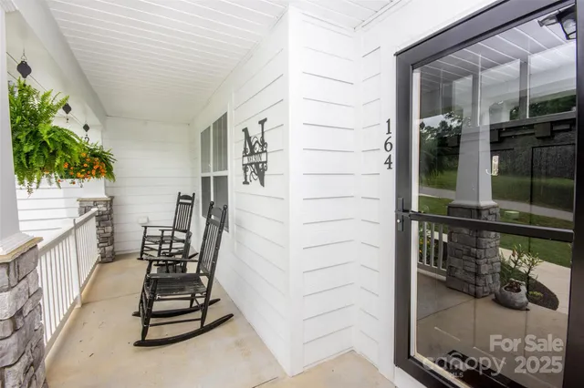 $715,000 | 164 Vance Farm Drive, Statesville, NC 28625