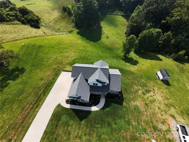 $715,000 | 164 Vance Farm Drive, Statesville, NC 28625