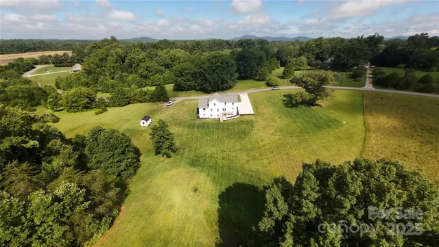 $715,000 | 164 Vance Farm Drive, Statesville, NC 28625