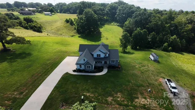 $715,000 | 164 Vance Farm Drive, Statesville, NC 28625