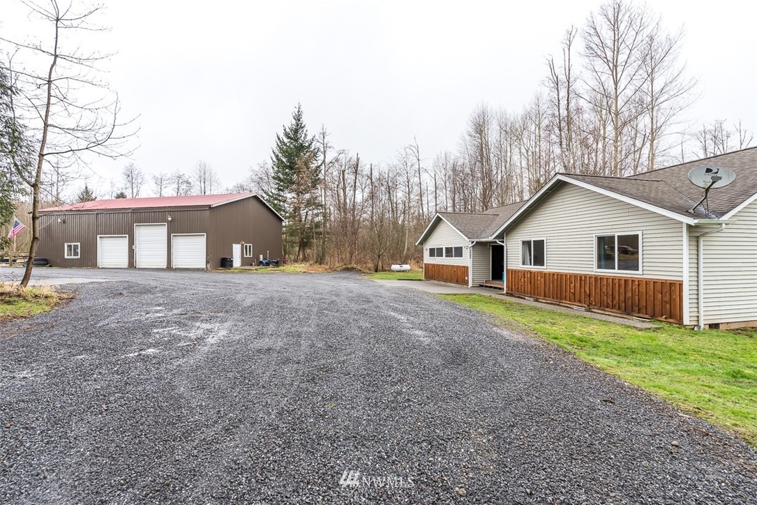 3948 Bay Road Ferndale, WA 98248 - Photo 2 of 37