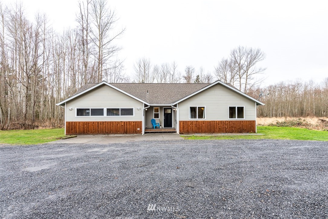 3948 Bay Road Ferndale, WA 98248 - Photo 4 of 37