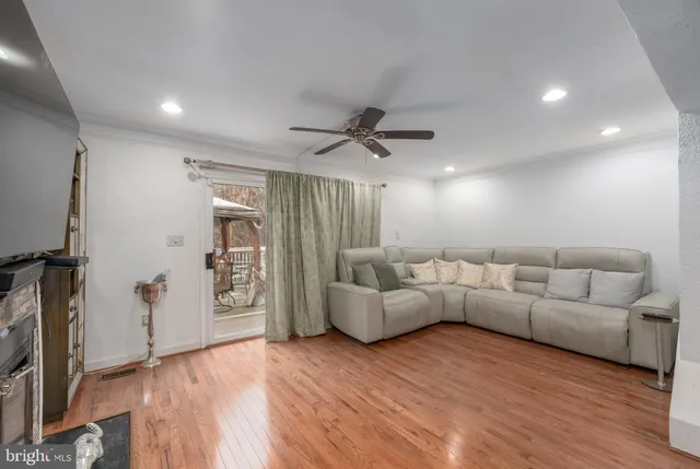 $269,000 | 3859 Twin Lakes Court, Baltimore, MD 21208