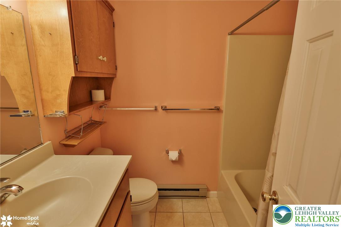 885 Cold Spring Road, Unit 5 Allentown, PA 18103 - Photo 34 of 39 Gallery Image 34