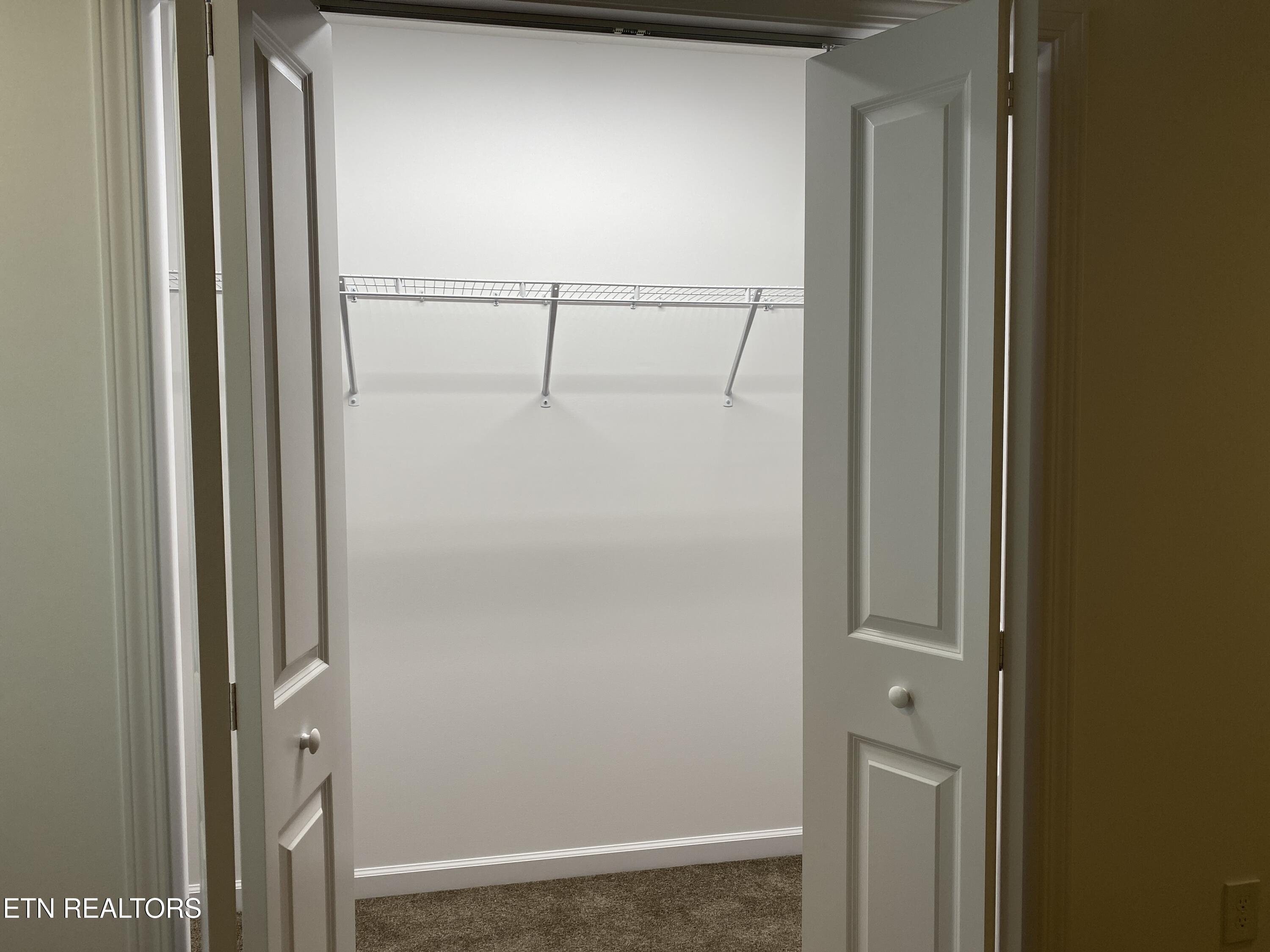 6534 Colossal Lane Corryton, TN 37721 - Photo 22 of 35 Primary BR Closet
