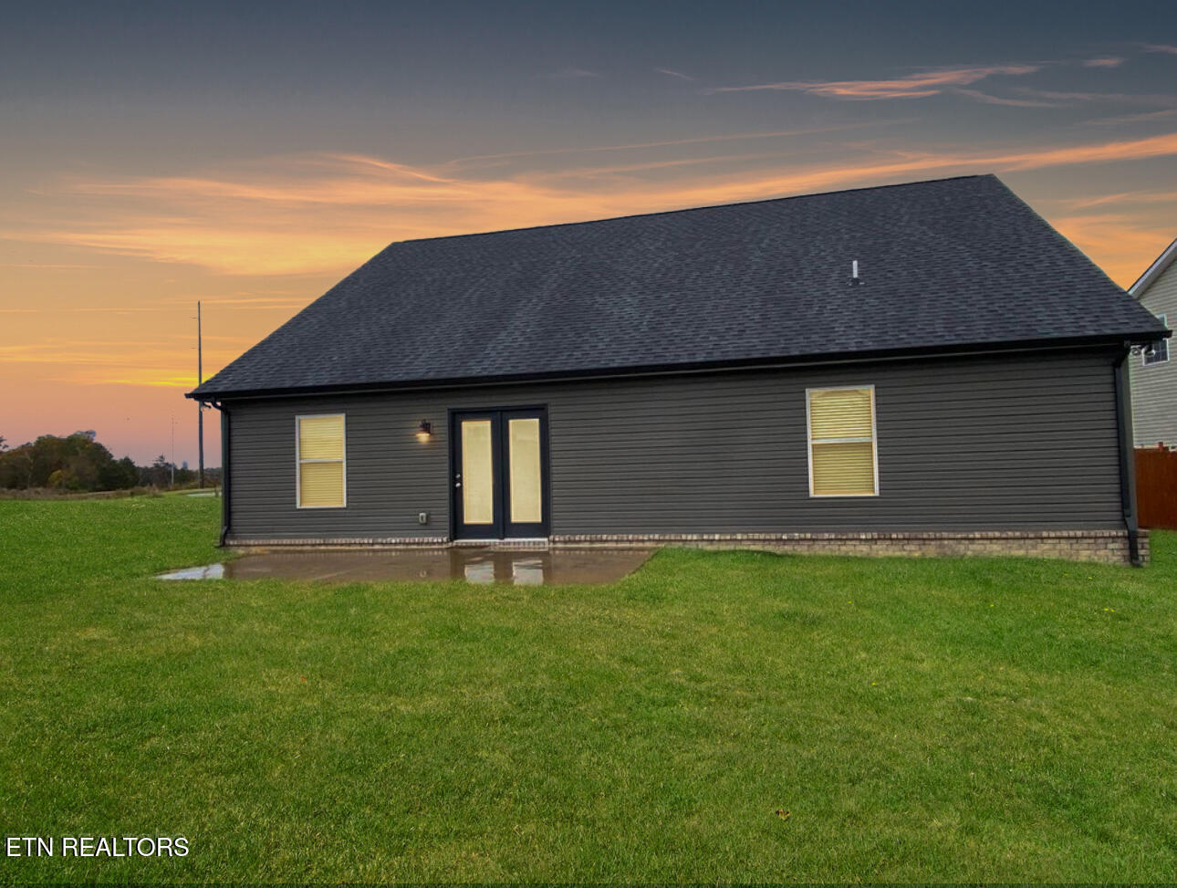 6534 Colossal Lane Corryton, TN 37721 - Photo 33 of 35 6534 Colossal Lane back