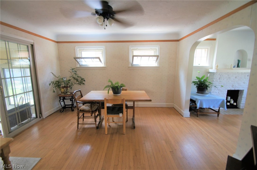 1203 Winston Road Cleveland, OH 44121 - Photo 10 of 22