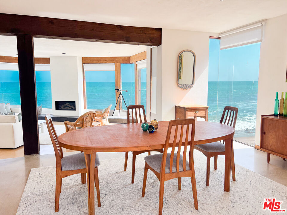 24150 Malibu Road Malibu, CA 90265 - Photo 9 of 41