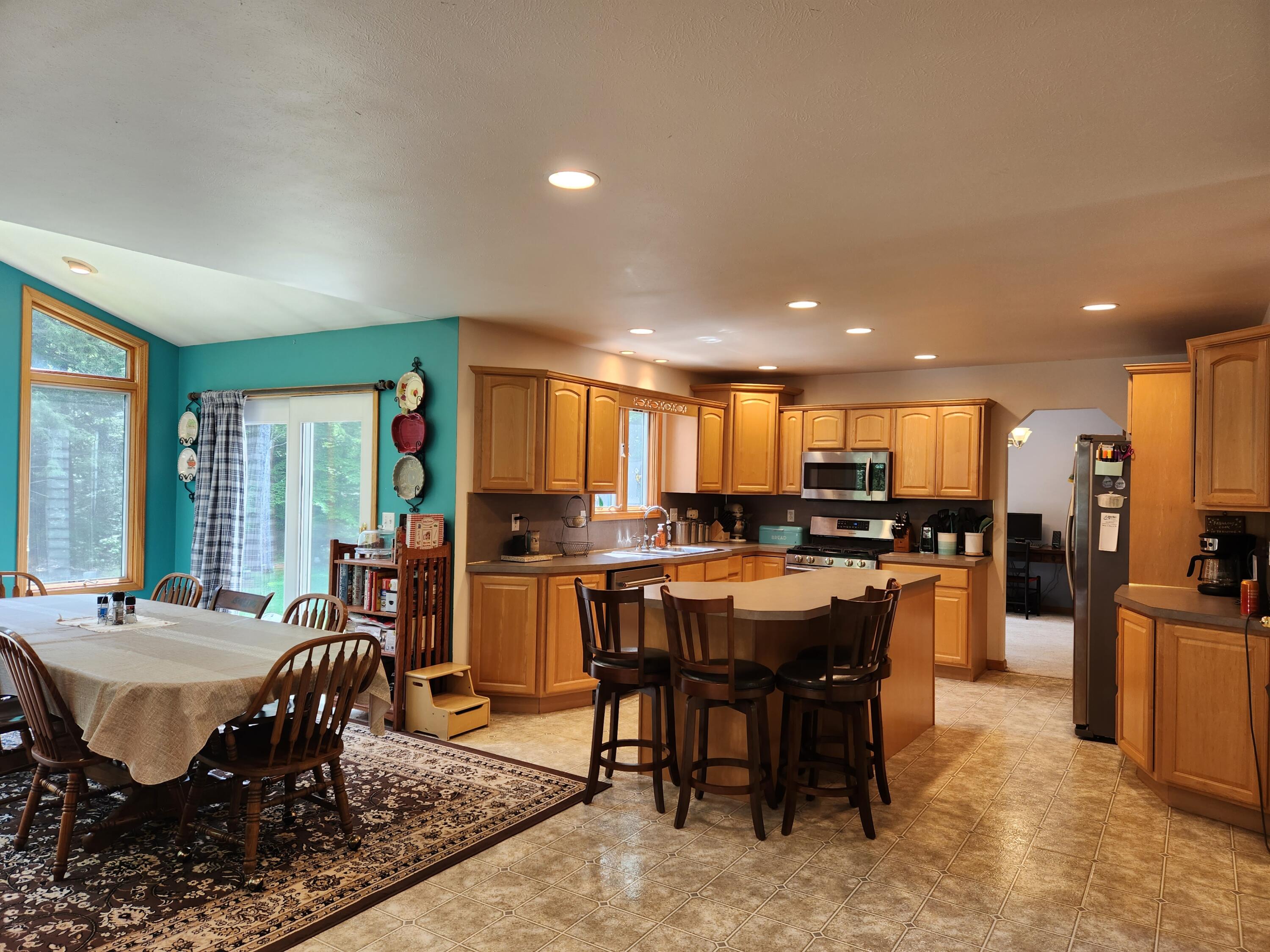 1834 Orshal Road Muskegon, MI 49445 - Photo 4 of 44 20230603_115854