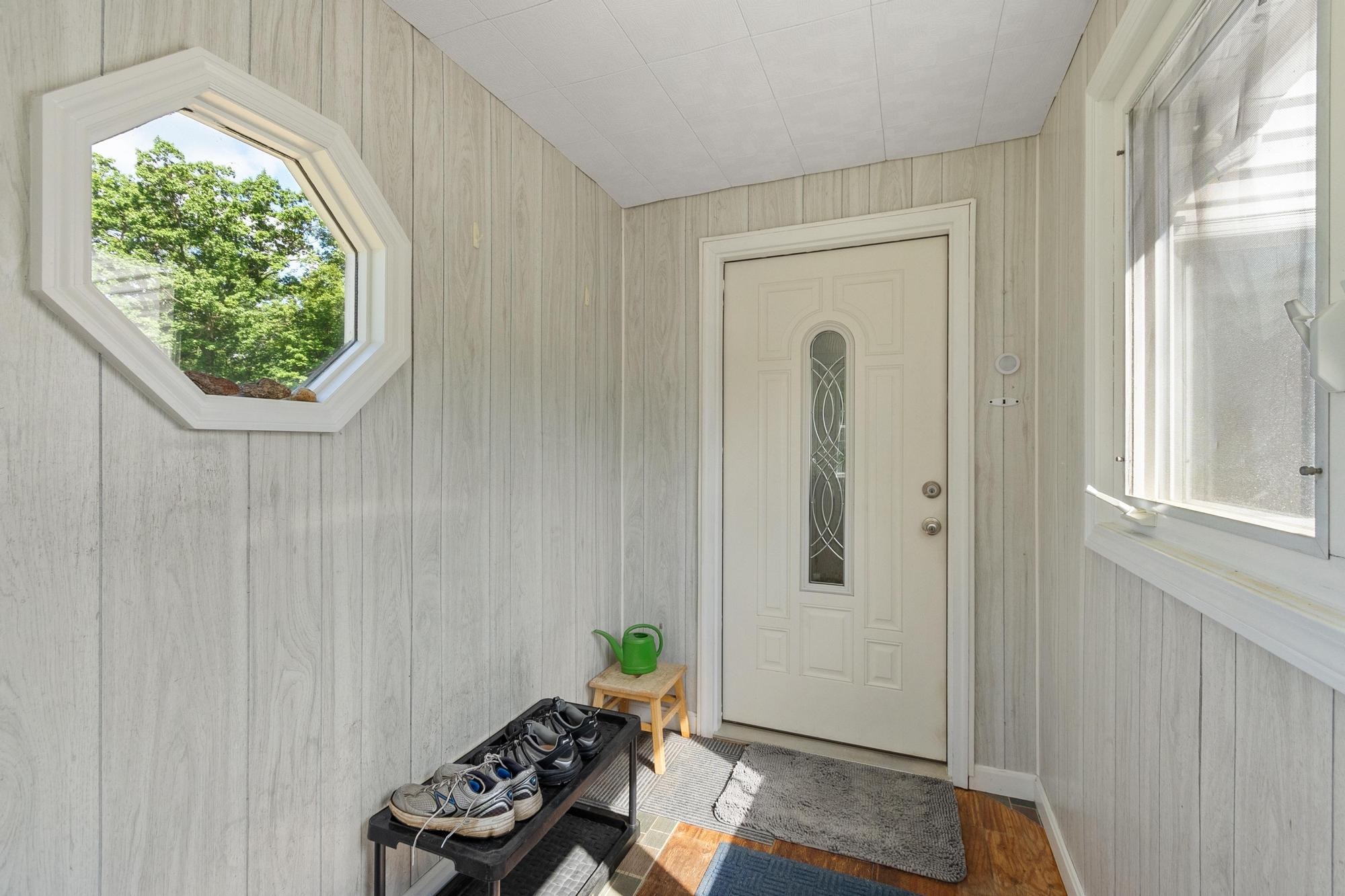 89 Townsend Road Mason, NH 03048 - Photo 2 of 54
