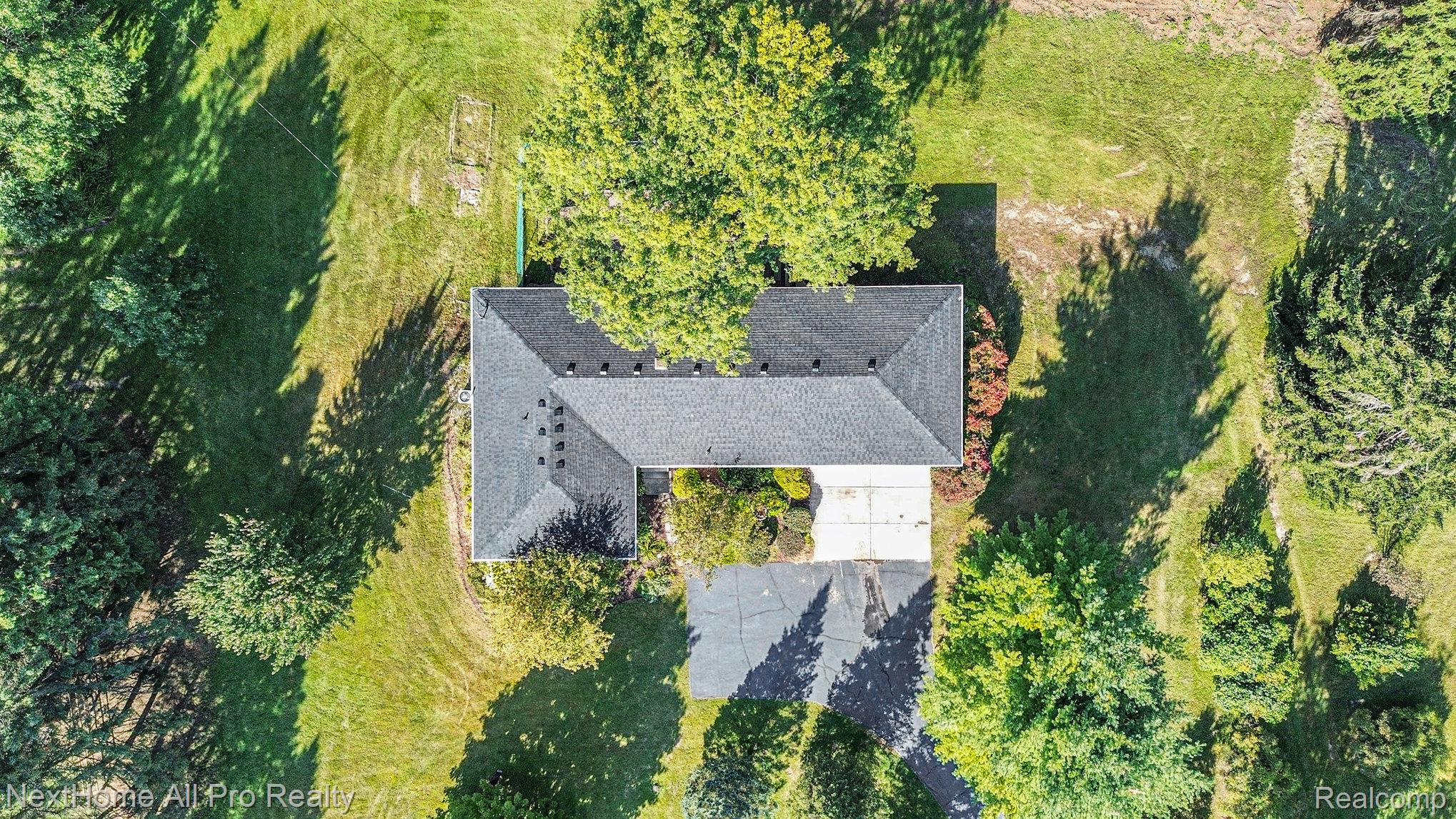 7195 Curtis Road Northville, MI 48168 - Photo 22 of 70 Aerial view of home.