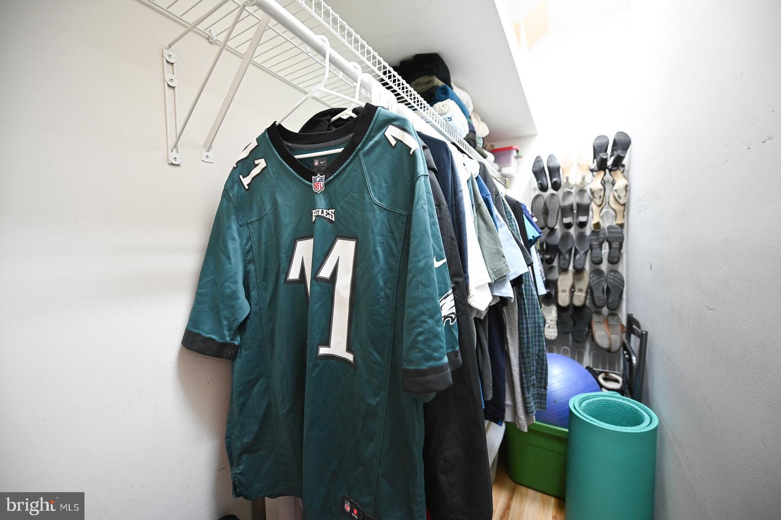 112 Congress Avenue Springfield, PA 19064 - Photo 18 of 28 Master Walk-in Closet