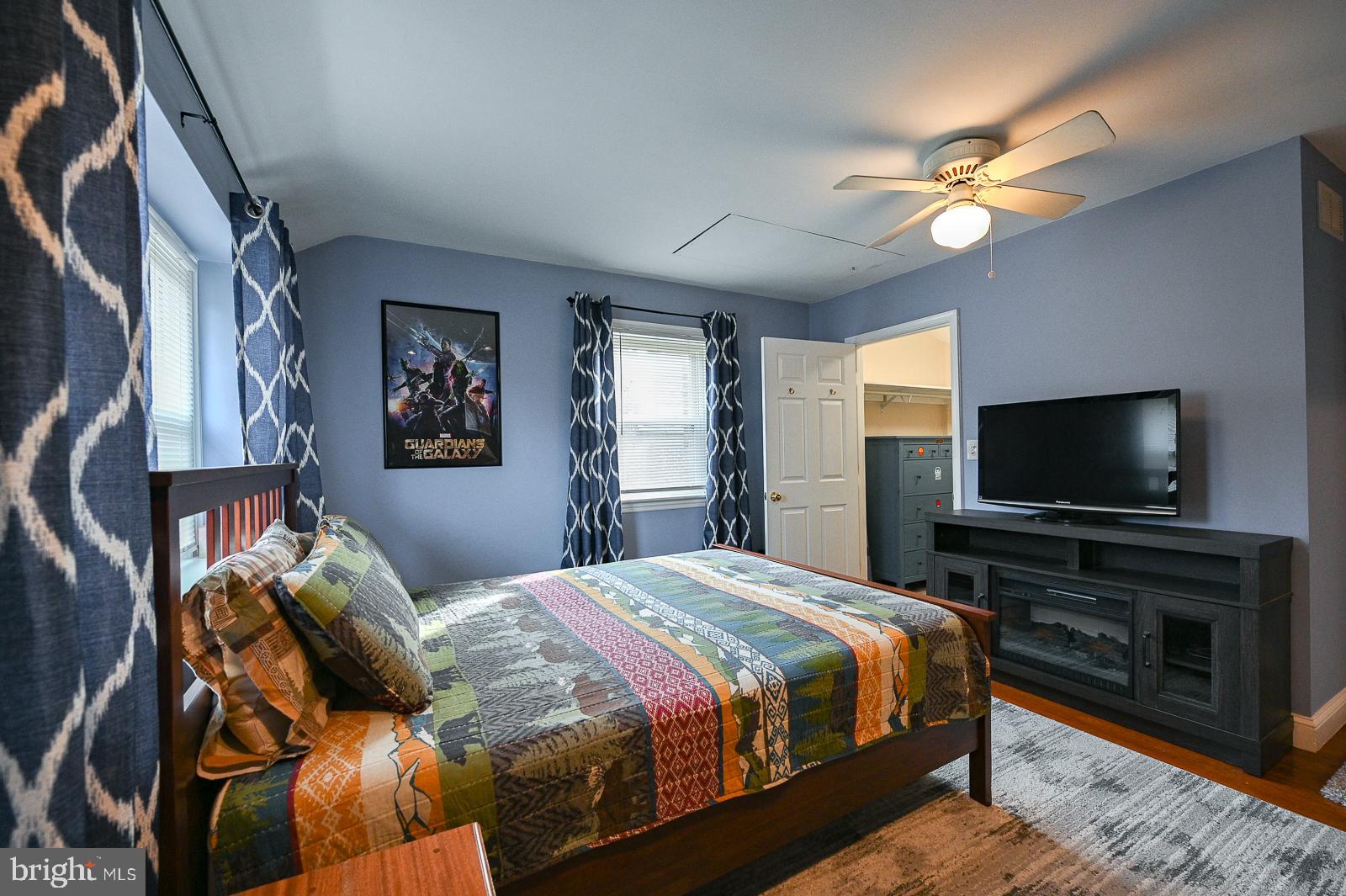 112 Congress Avenue Springfield, PA 19064 - Photo 20 of 28 Second Bedroom