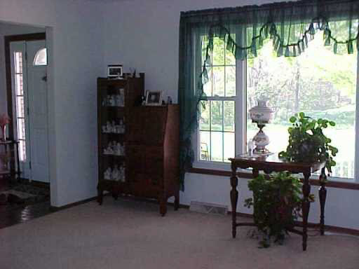 24825 Layton Road South Bend, IN 46614 - Photo 2 of 8 Gallery Image 2