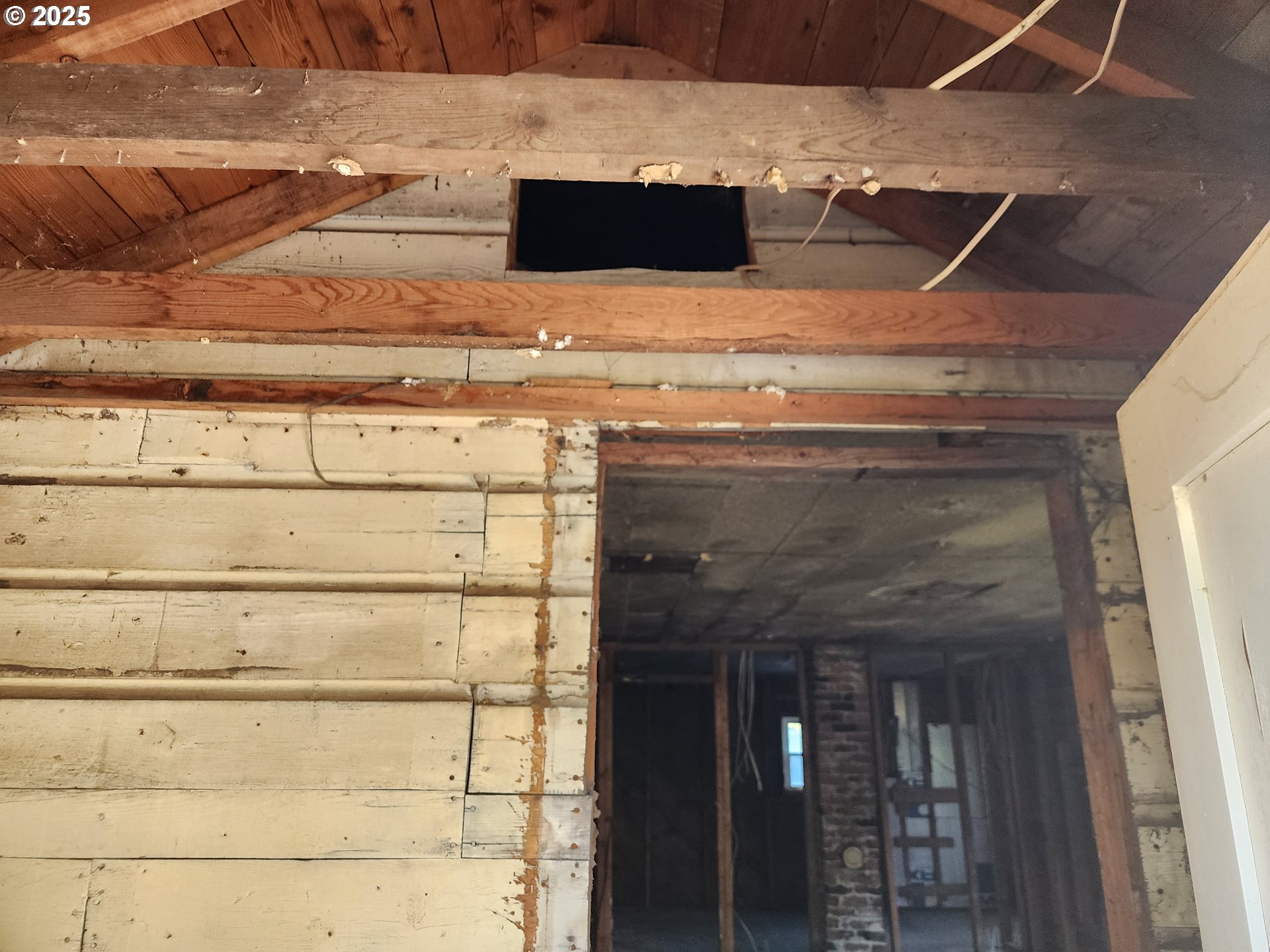 625 Baltimore Street Elgin, OR 97827 - Photo 6 of 17 a close view of appliances