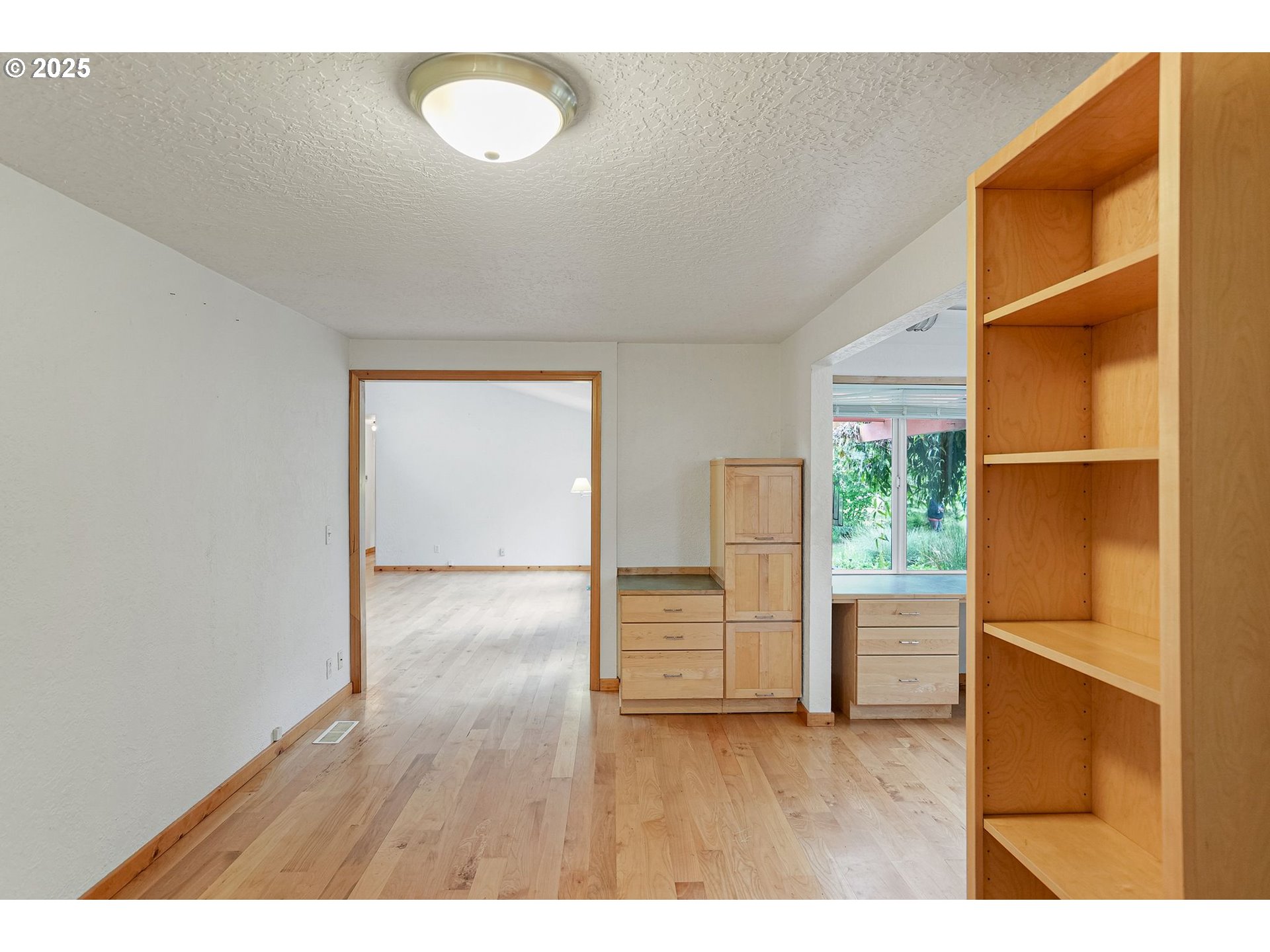 6786 Rochester Street Northeast Salem, OR 97305 - Photo 23 of 40