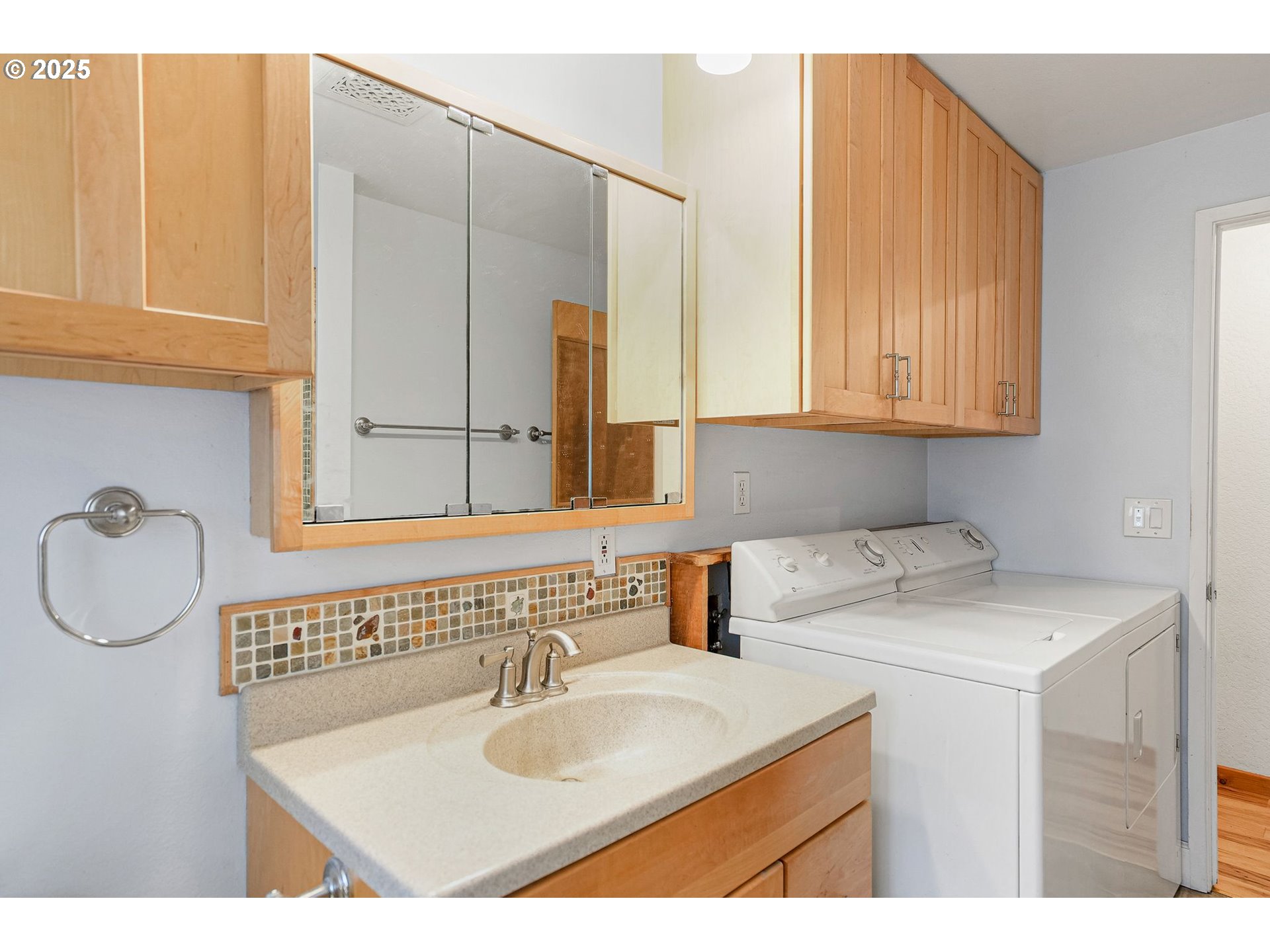 6786 Rochester Street Northeast Salem, OR 97305 - Photo 26 of 40