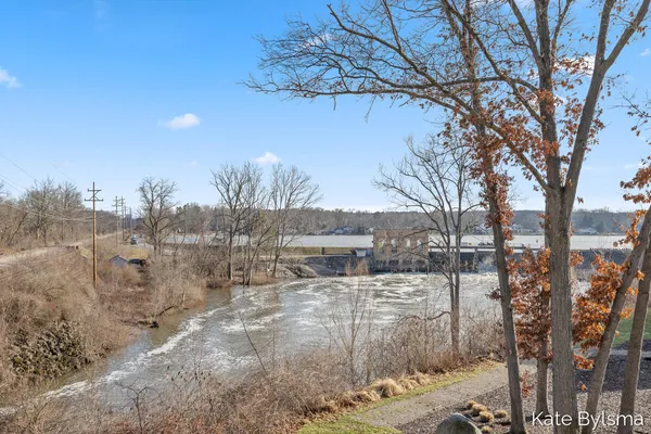 $815,000 | 657 Greenslate Drive Southeast, Ada, MI 49301