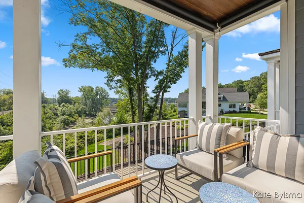 $815,000 | 657 Greenslate Drive Southeast, Ada, MI 49301