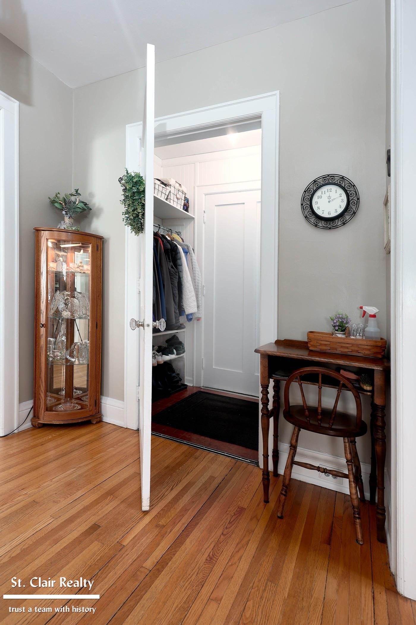1423 South Riverside Avenue St. Clair, MI 48079 - Photo 8 of 44