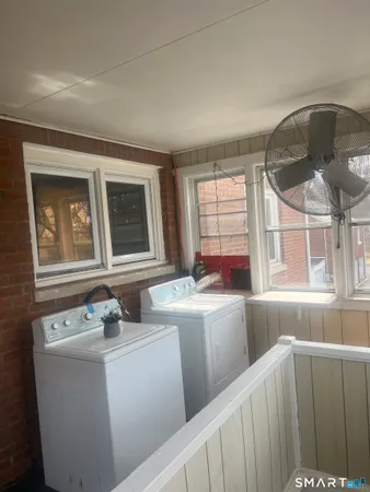 $2,500 | 175 Russell Street, Unit 2, Middletown, CT 06457