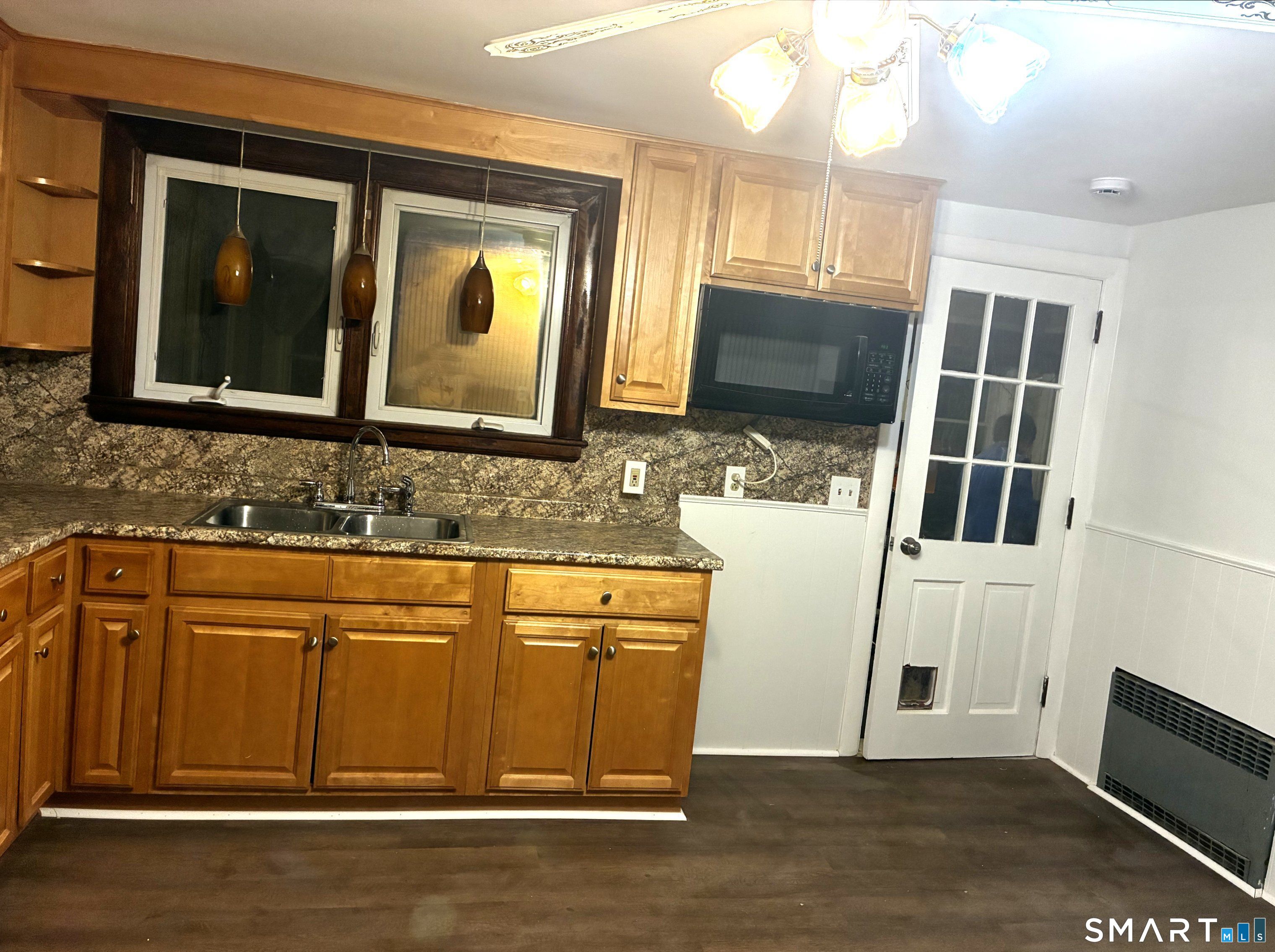 177 Russell Street, Unit 2 Middletown, CT 06457 - Photo 3 of 14