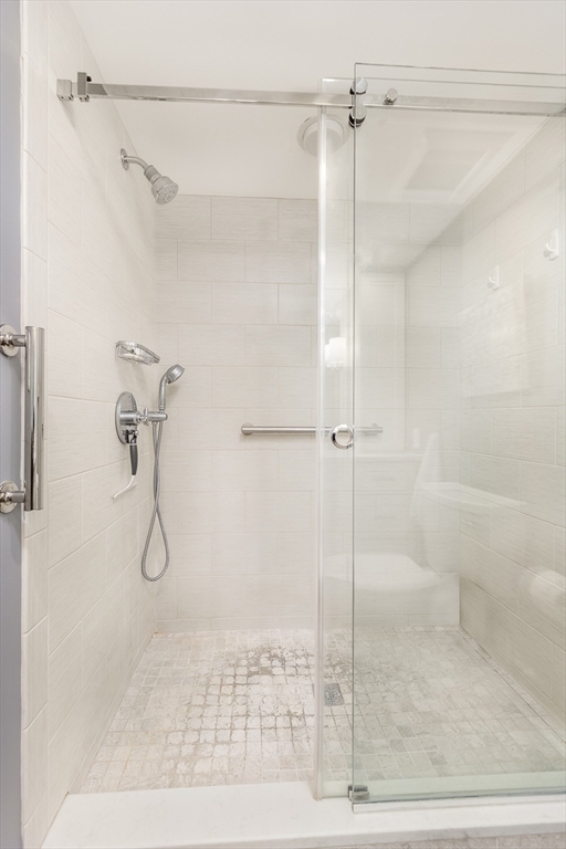 404 Paradise Road, Unit 1C Swampscott, MA 01907 - Photo 22 of 28