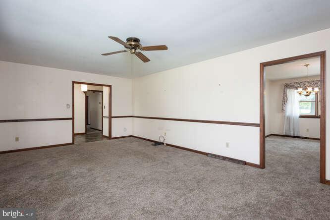 501 Corner Ketch Road Downingtown, PA 19335 - Photo 2 of 27 Gallery Image 2