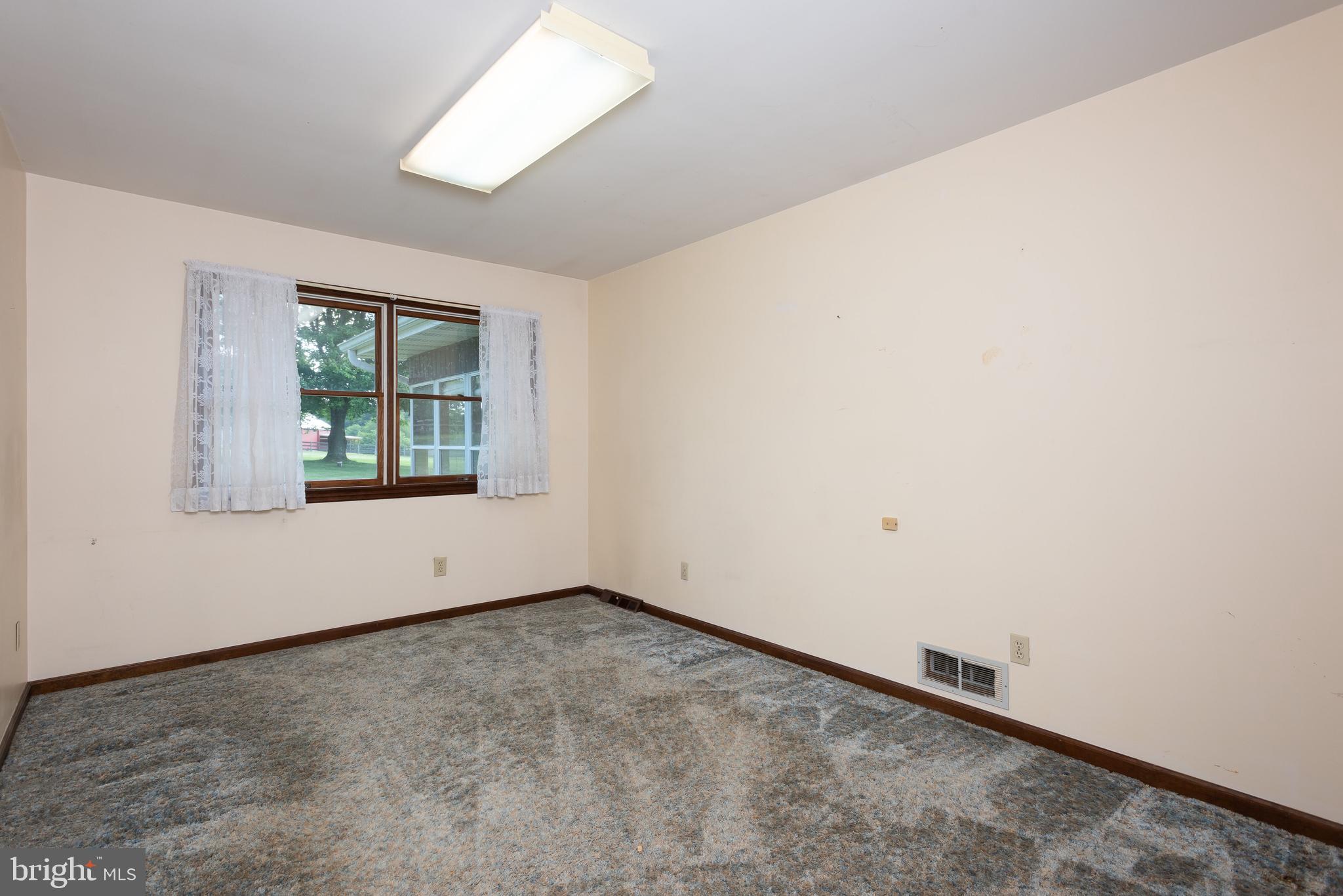 501 Corner Ketch Road Downingtown, PA 19335 - Photo 26 of 27 Gallery Image 26