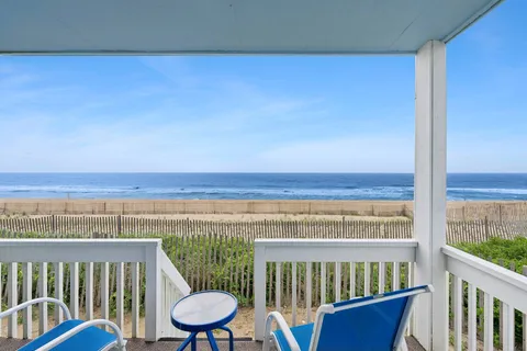 $636,027 | 108 South Emerson Avenue, Unit 491, Montauk, NY 11954