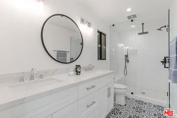 $1,870,000 | 3850 Udell Court, Los Angeles, CA 90027
