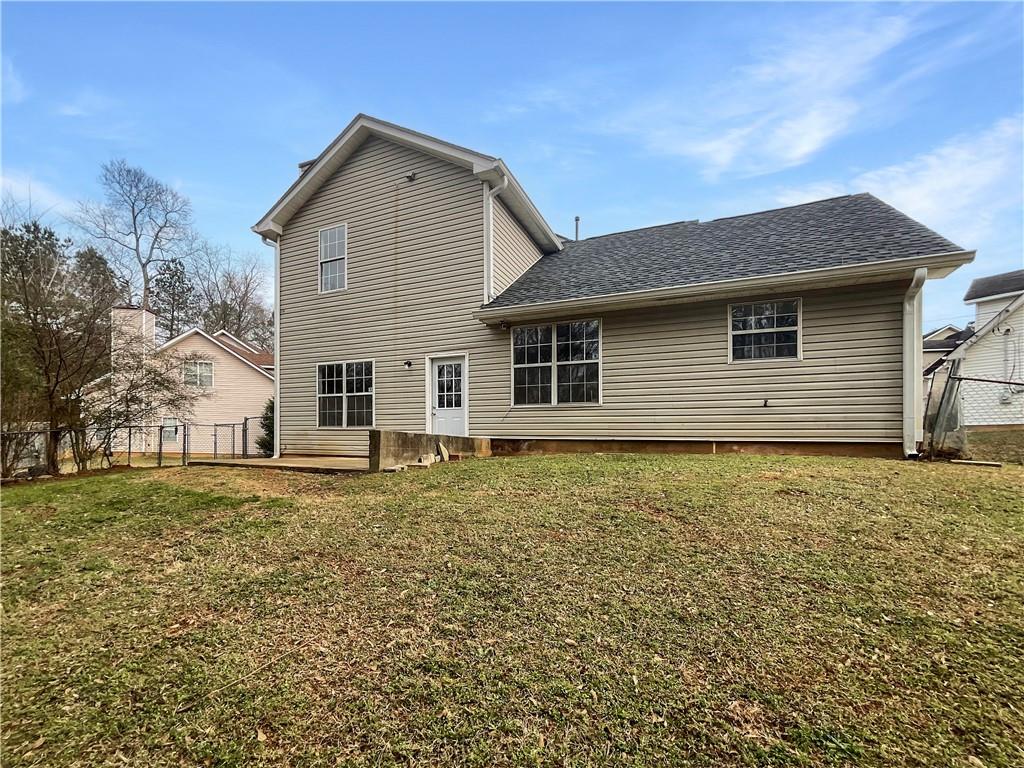 3028 North Oak Court Decatur, GA 30034 - Photo 5 of 27