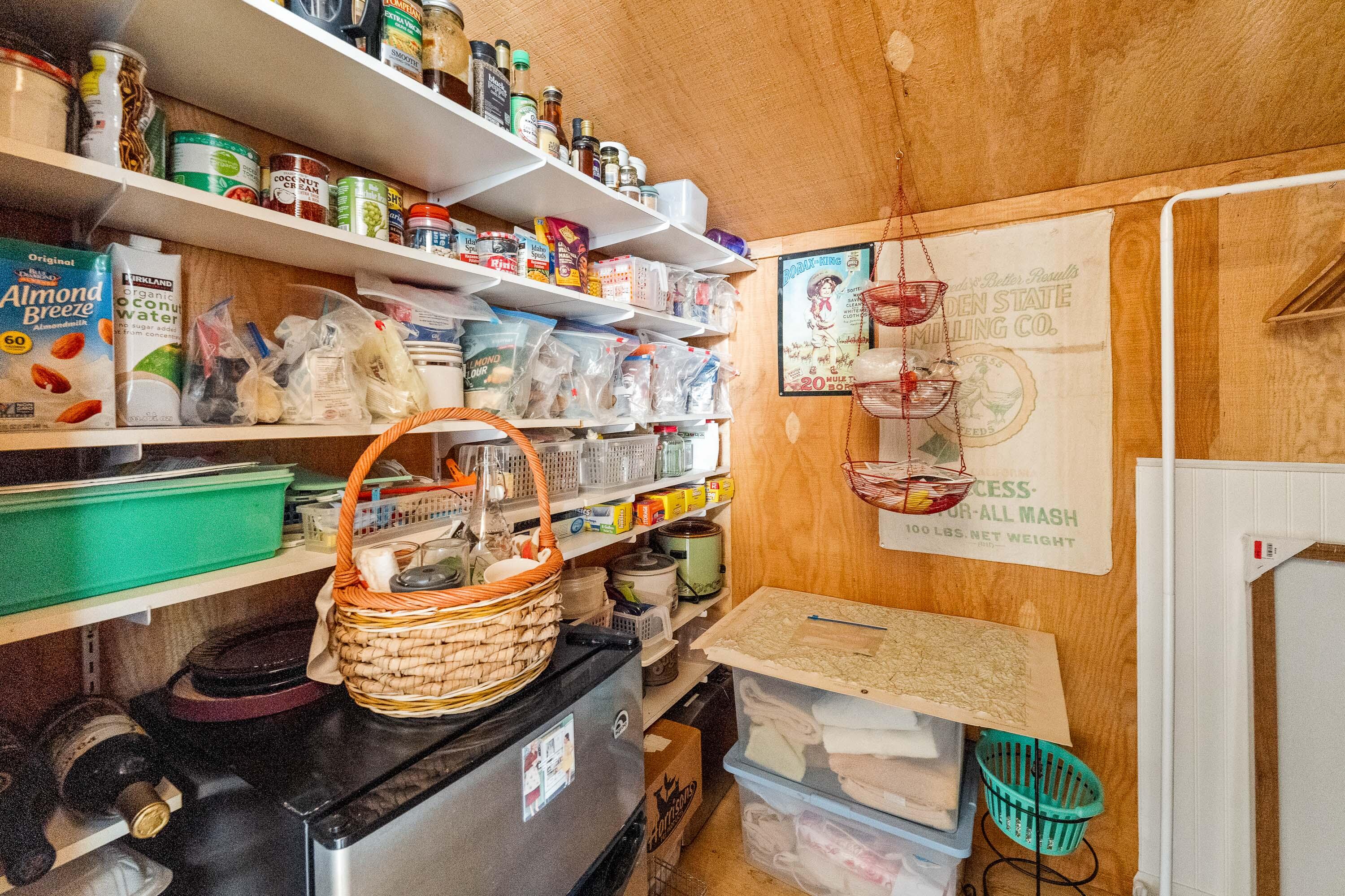 798 Covered Bridge Road Rogue River, OR 97537 - Photo 10 of 39 Interior Pantry/Storage Main Cabin