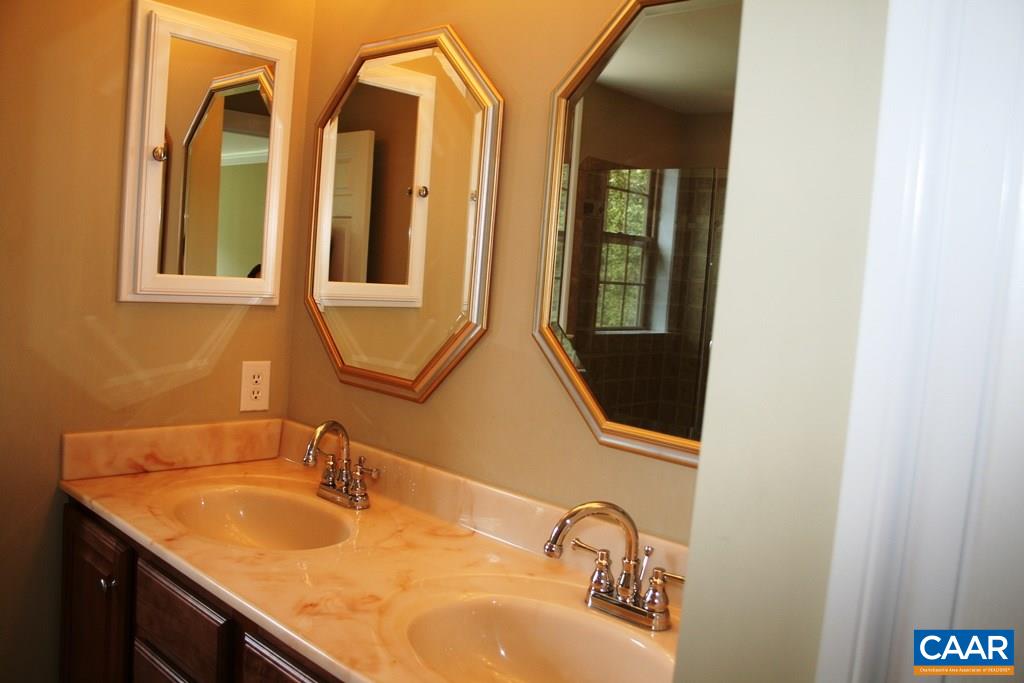 2632 Cardinal Ridge Road Charlottesville, VA 22901 - Photo 17 of 35 Gallery Image 17