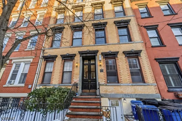 $755,000 | 919 Park Avenue, Unit 3R, Hoboken, NJ 07030