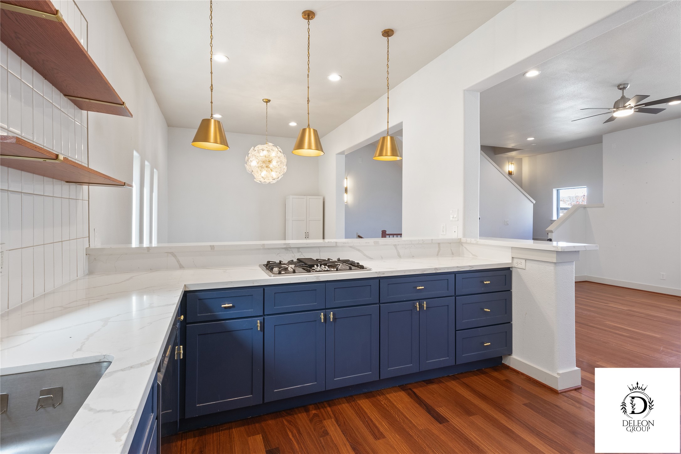 1223 Studer Street Houston, TX 77007 - Photo 13 of 32