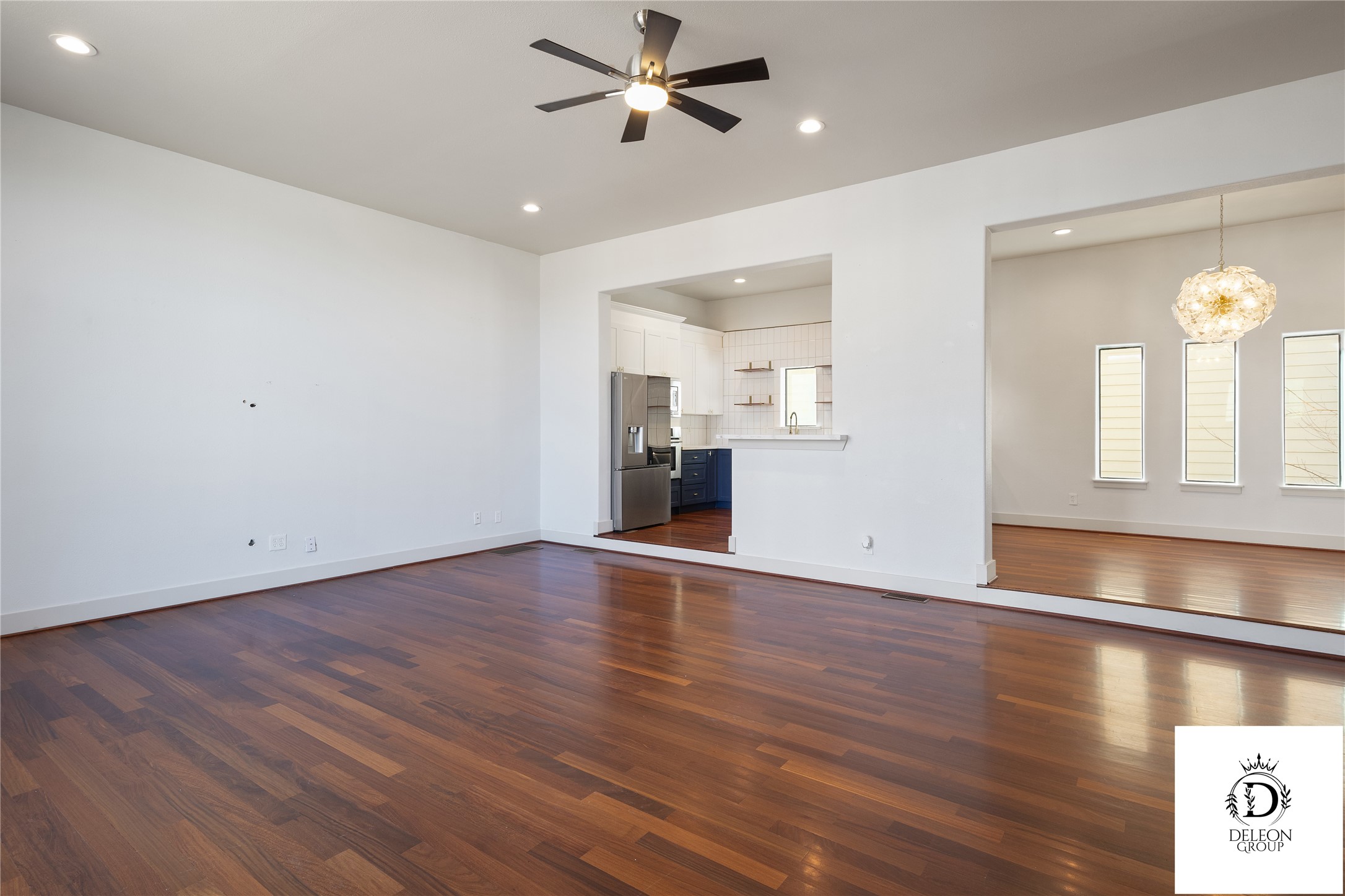 1223 Studer Street Houston, TX 77007 - Photo 18 of 32