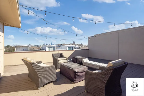 $5,000 | 1223 Studer Street, Houston, TX 77007