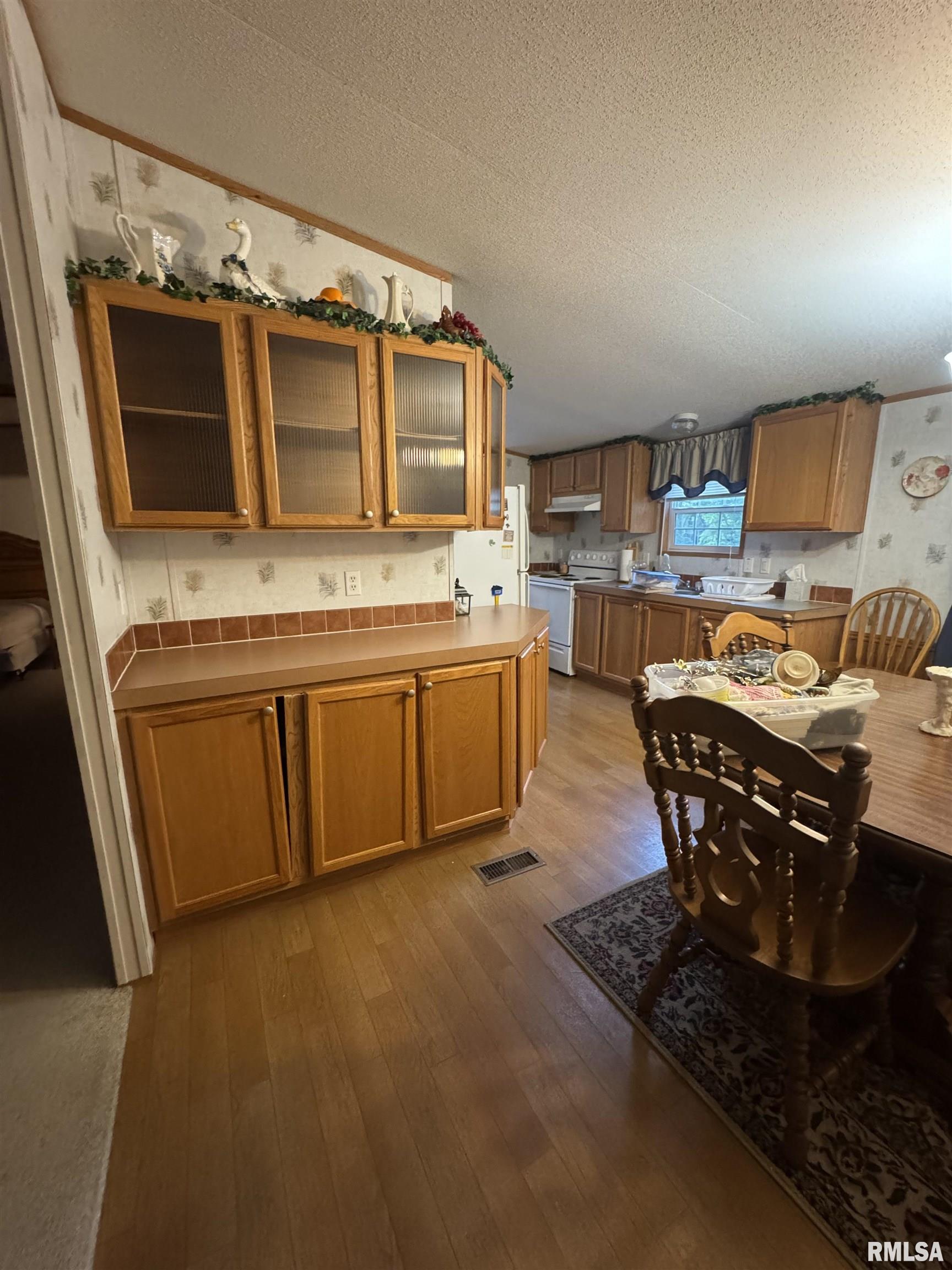 6985 Izaac Walton Road Benton, IL 62812 - Photo 13 of 19