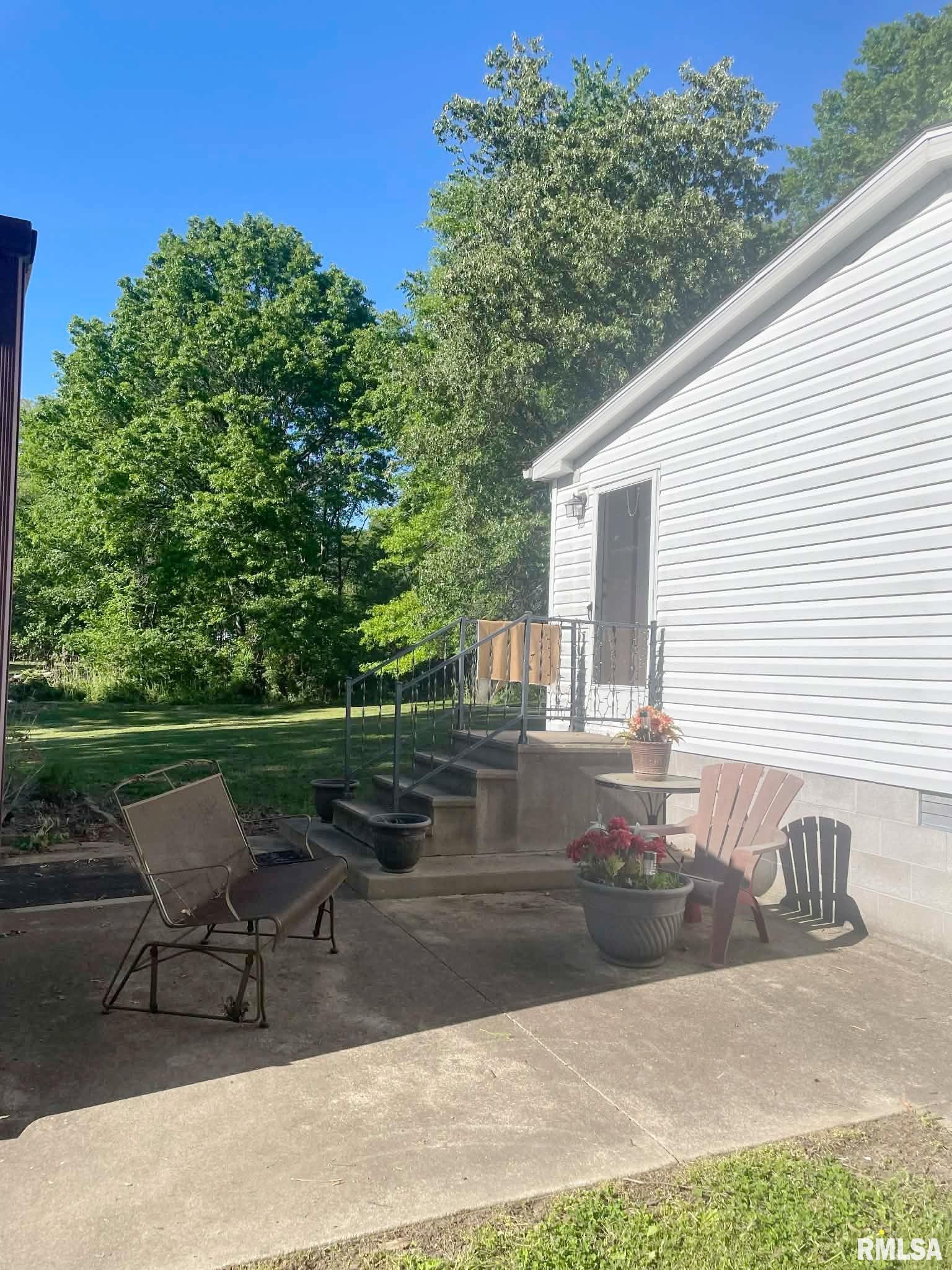 6985 Izaac Walton Road Benton, IL 62812 - Photo 14 of 19