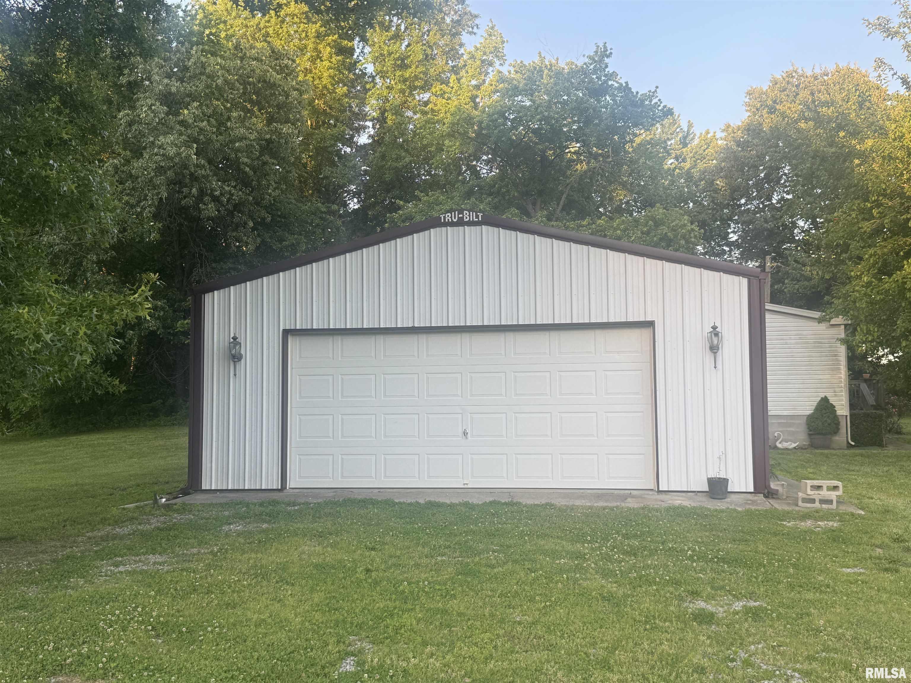 6985 Izaac Walton Road Benton, IL 62812 - Photo 18 of 19