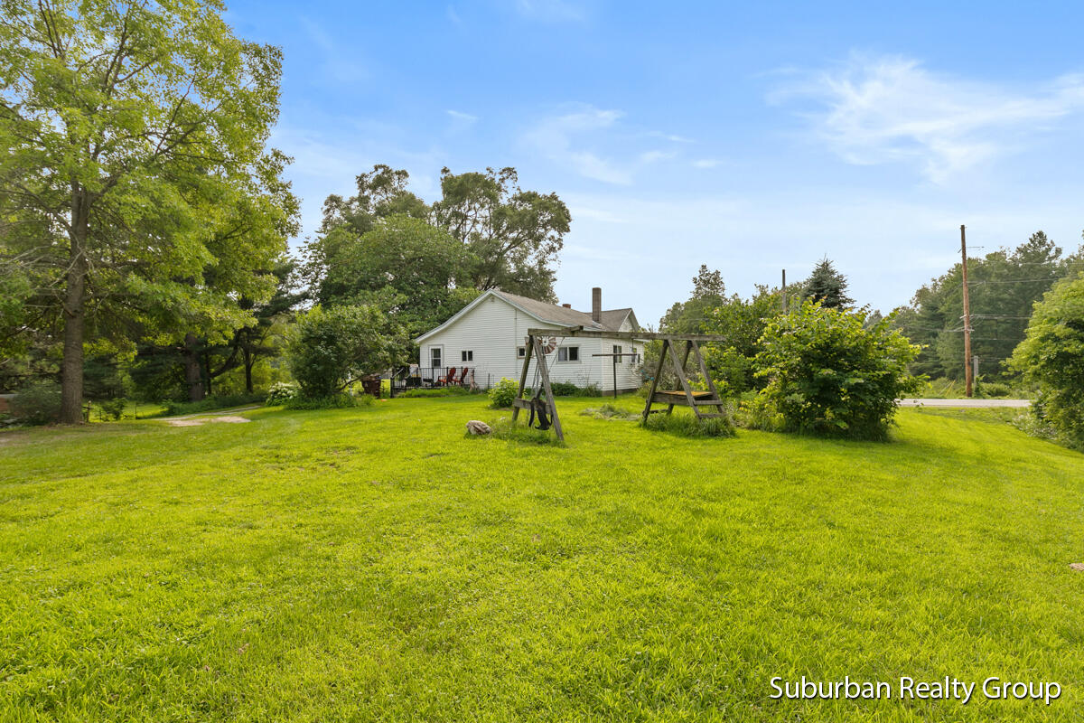 1569 South Sheridan Road Stanton, MI 48888 - Photo 19 of 29 img_1026
