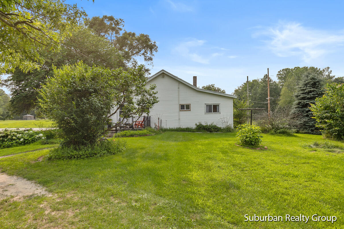 1569 South Sheridan Road Stanton, MI 48888 - Photo 21 of 29 img_1025