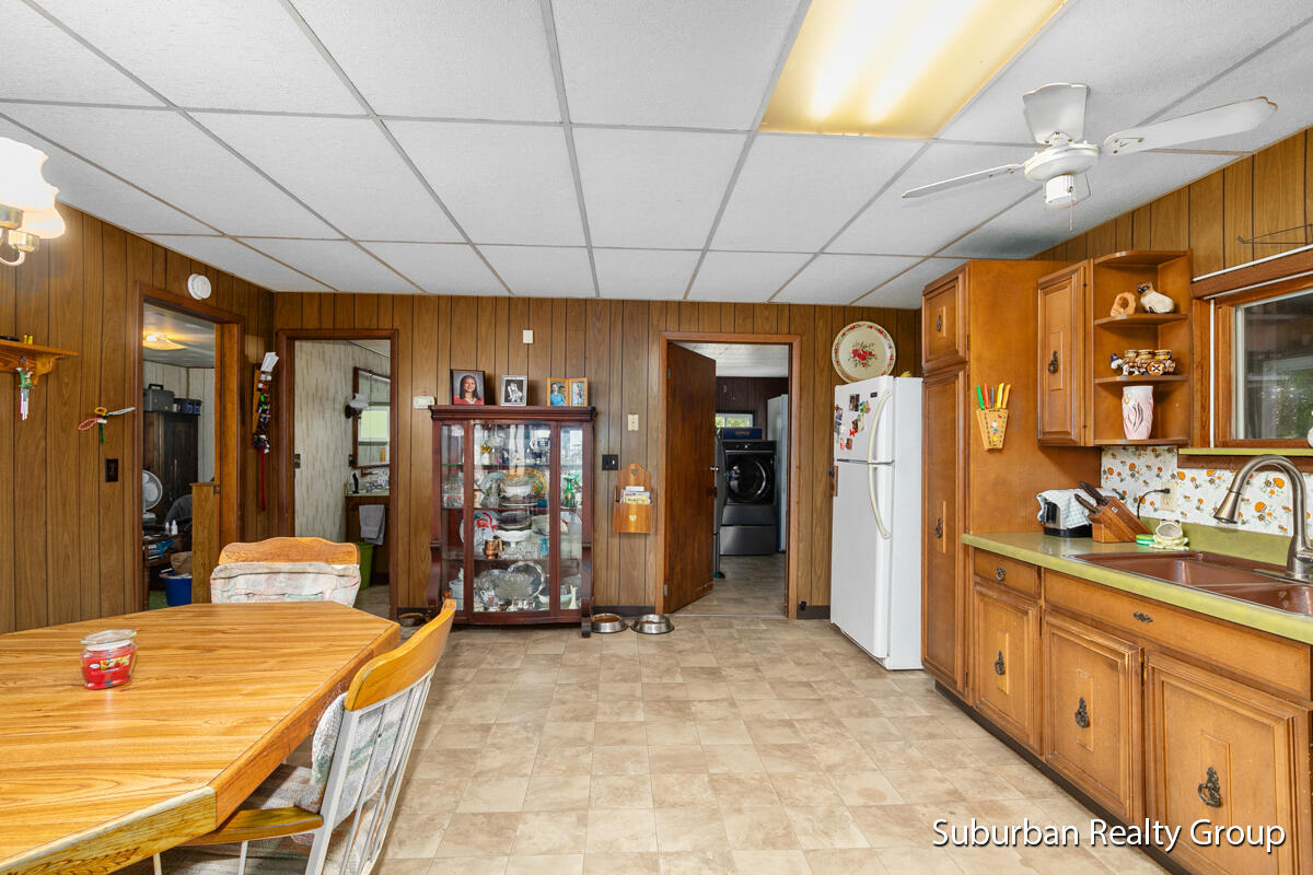 1569 South Sheridan Road Stanton, MI 48888 - Photo 8 of 29 img_1011